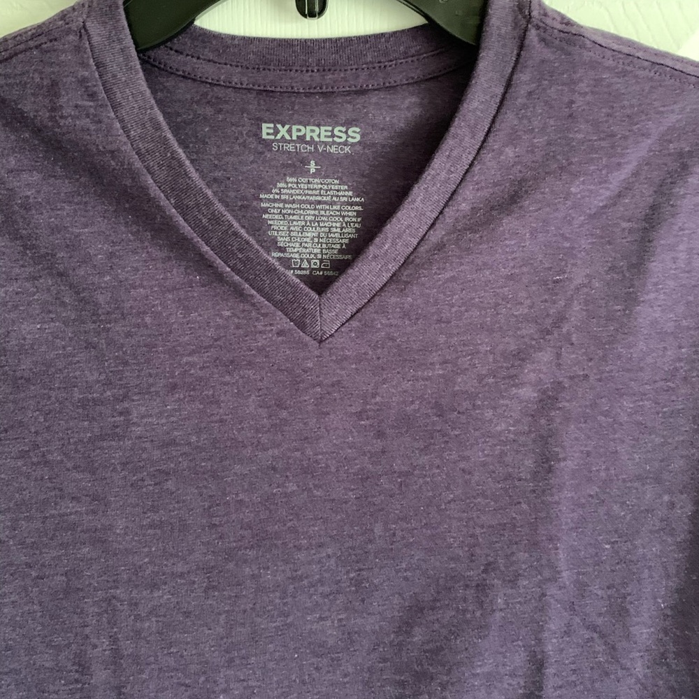Express Purple Color Stretch V-Neck Short Sleeve Men’s Shirt, Small - Picture 4 of 11